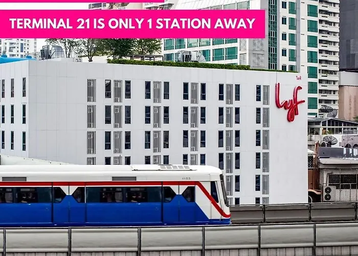 Lyf Sukhumvit 8