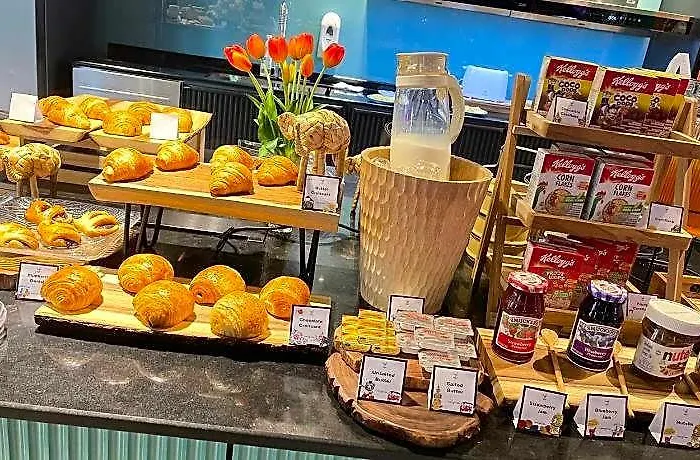 Lyf Sukhumvit 8