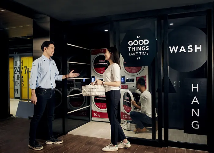 Lyf Sukhumvit 8 בנגקוק